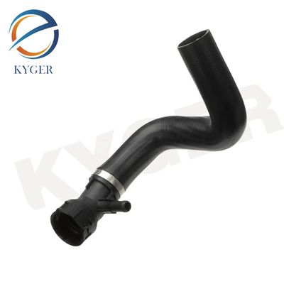 kopen Auto onderdelen benzine 4.4L V8 radiator koelmiddel bovenste slang PCH501720 Rubber slangen 6H428063AA Voor Range Rover 4.4L-V8 06-09 online vervaardiging