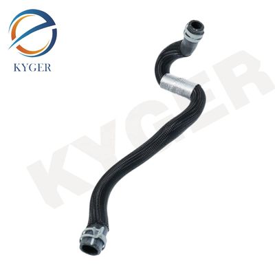 Hoogwaardige autoonderdelen Uitbreidingswatertank Slang Rubber Radiator koelmiddel Slang Assemblage LR000933 Voor Freelander 2