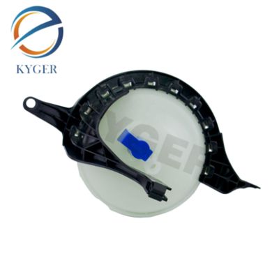 17138614293 Plastic auto auto onderdelen motor koelmiddel reservoir uitbreiding tank 1713 8614 293 Voor BMW F18 5 serie