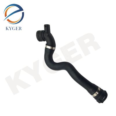 17127531769 Koelsysteem Autoonderdelen Onderste rubber koelmiddel water radiatorpijp slang1712 7531 769 Radiatorpijp slang Voor BMW E88