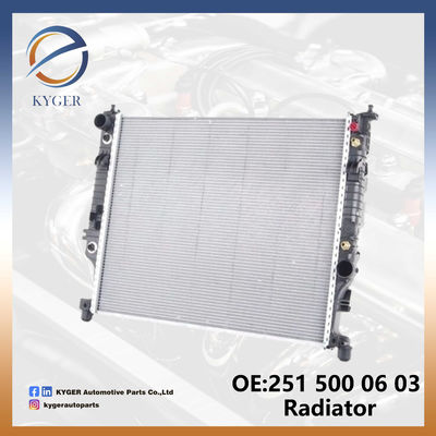 A2515000603 Autoonderdelen Radiator Watertank Radiator Tank 2515000103 2515000303 voor Mercedes Benz W251 W164
